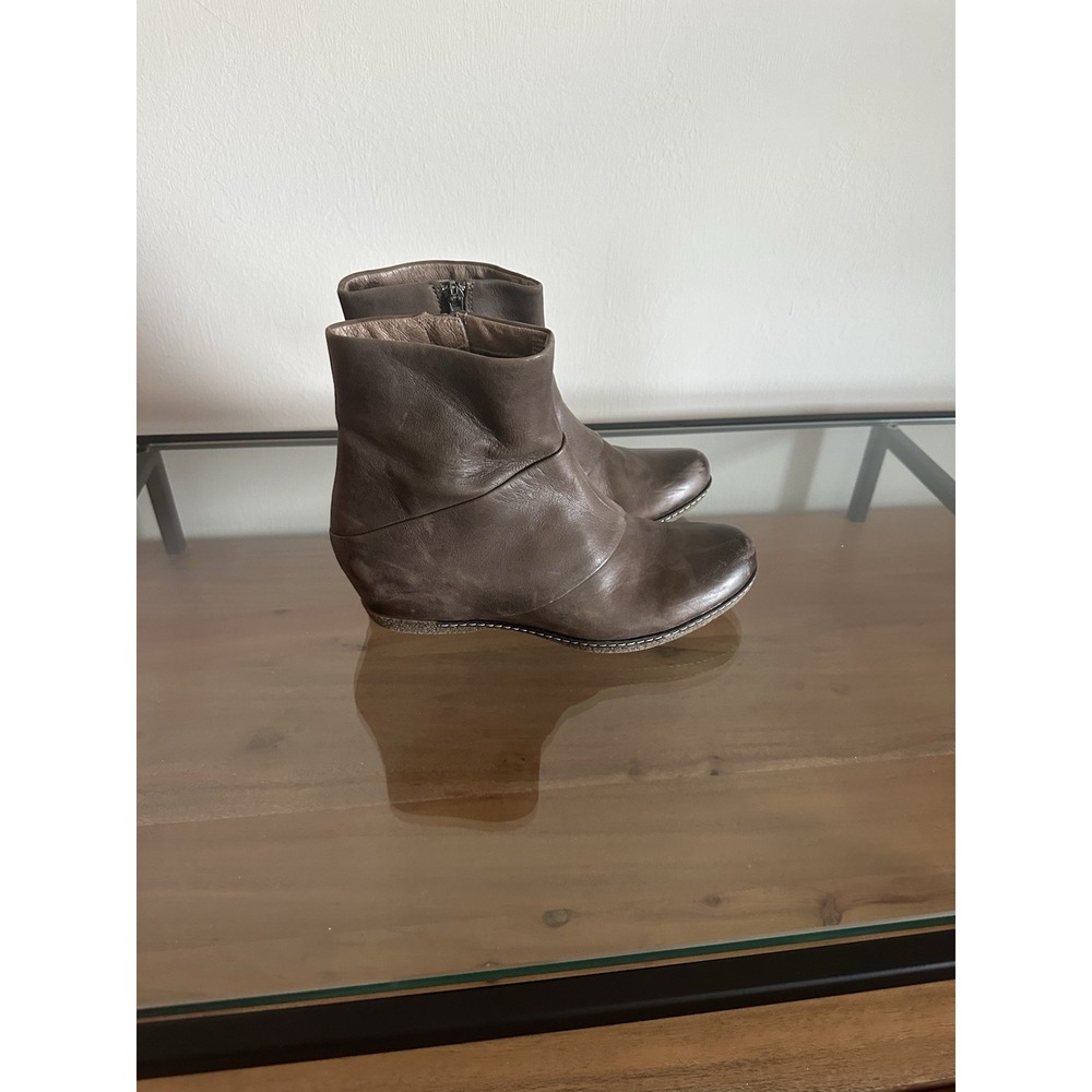 Dansko Brown Leather Wedge Ankle Booties Women's EU 38 US 7.5 8 Side Zip Comfort